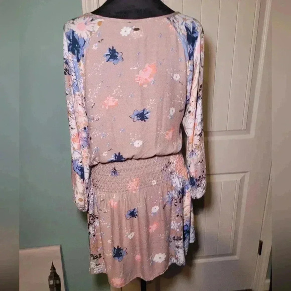 O'neill mini dress size medium - Picture 4 of 6